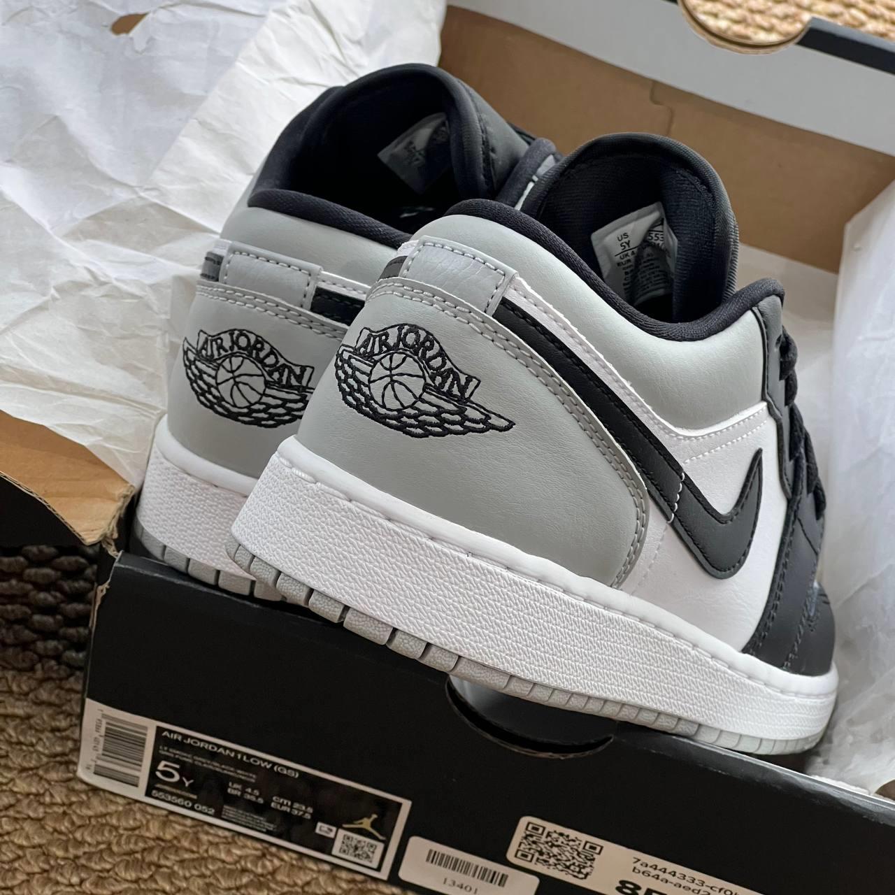 giày thể thao chính hãng, giày nike chính hãng, giày adidas chính hãng, giày newbalance chính hãng, giày converse chính hãng, giày puma chính hãng, giày vans chính hãng, giày asics chính hãng, giày everlast chính hãng, nước hoa chính hãng, ba lô, dép, dép quai ngang