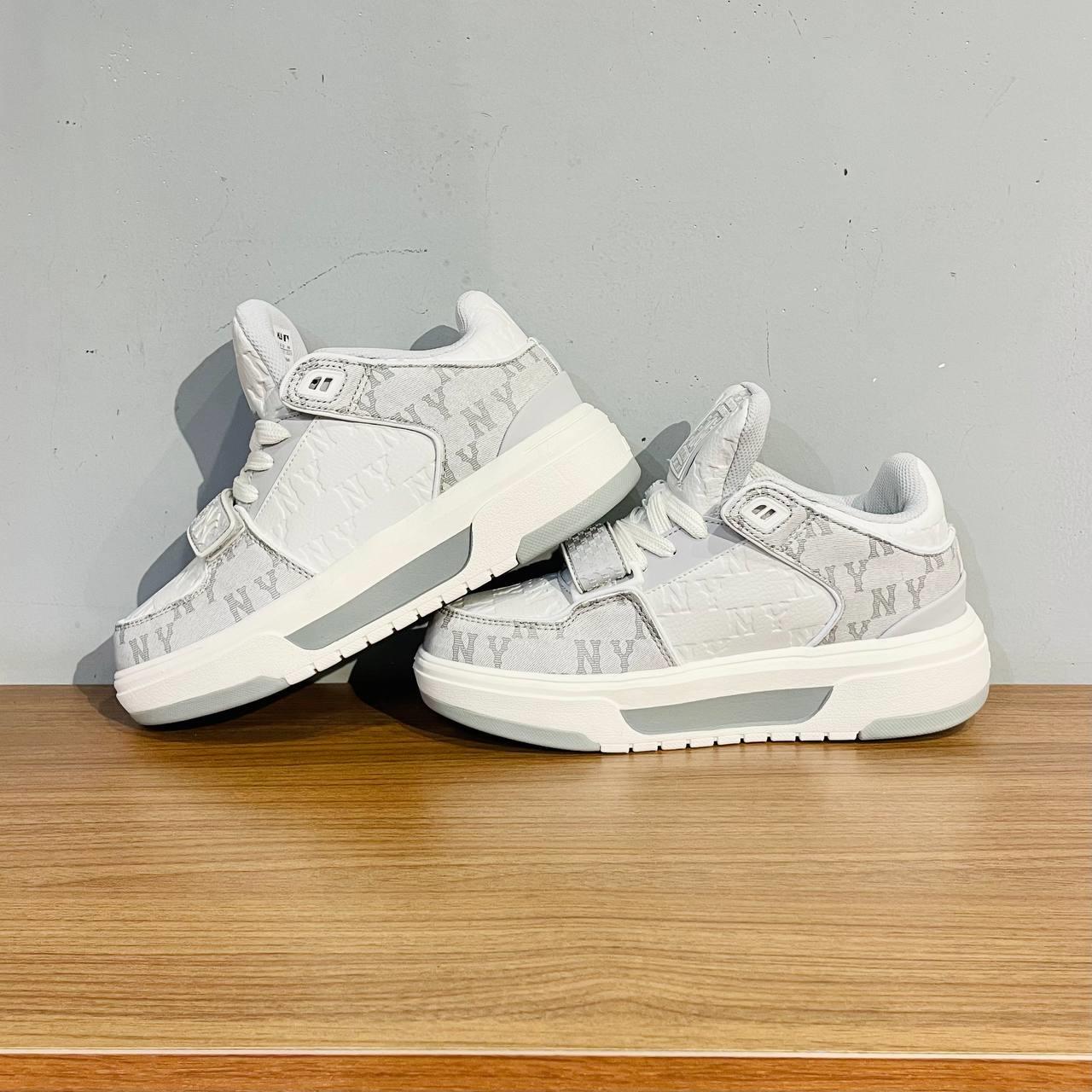 Giày thể thao, Balo thể thao, Nón thể thao, Thương hiệu giày nổi tiếng, Giày Adidas, Giày Nike, Balo Nike, Balo Adidas, Nón Nike, Nón Adidas