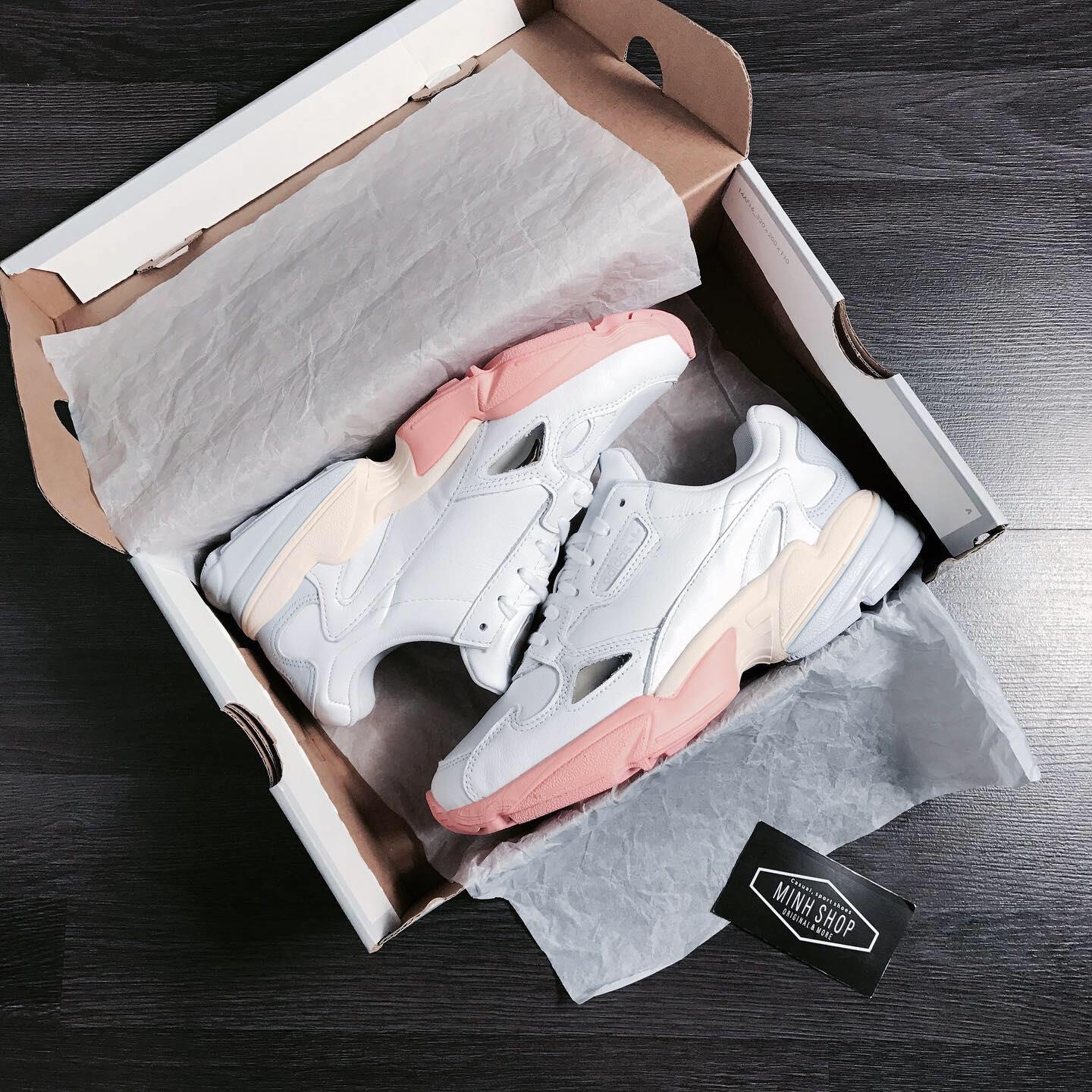 giày thể thao chính hãng, giày nike chính hãng, giày adidas chính hãng, giày newbalance chính hãng, giày converse chính hãng, giày puma chính hãng, giày vans chính hãng, giày asics chính hãng, giày everlast chính hãng, nước hoa chính hãng, ba lô, dép, dép quai ngang
