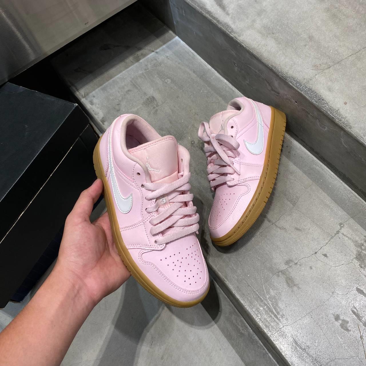 giày thể thao chính hãng, giày nike chính hãng, giày adidas chính hãng, giày newbalance chính hãng, giày converse chính hãng, giày puma chính hãng, giày vans chính hãng, giày asics chính hãng, giày everlast chính hãng, nước hoa chính hãng, ba lô, dép, dép quai ngang