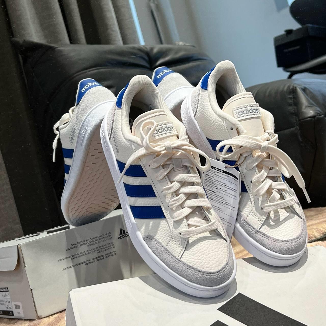 giày thể thao chính hãng, giày nike chính hãng, giày adidas chính hãng, giày newbalance chính hãng, giày converse chính hãng, giày puma chính hãng, giày vans chính hãng, giày asics chính hãng, giày everlast chính hãng, nước hoa chính hãng, ba lô, dép, dép quai ngang