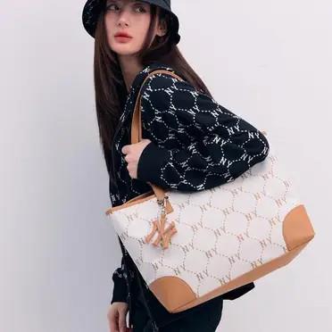 Giày thể thao, Balo thể thao, Nón thể thao, Thương hiệu giày nổi tiếng, Giày Adidas, Giày Nike, Balo Nike, Balo Adidas, Nón Nike, Nón Adidas