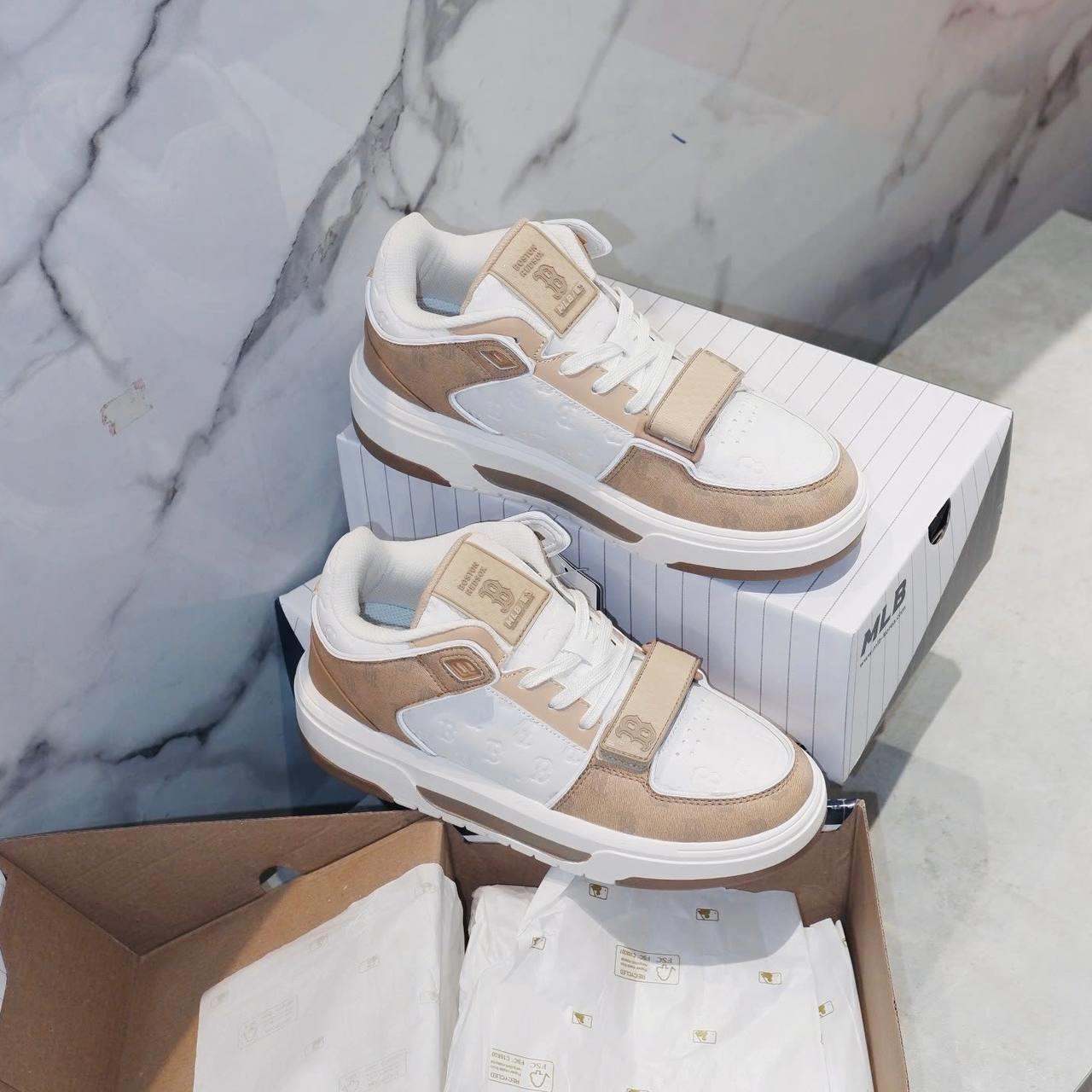 Giày thể thao, Balo thể thao, Nón thể thao, Thương hiệu giày nổi tiếng, Giày Adidas, Giày Nike, Balo Nike, Balo Adidas, Nón Nike, Nón Adidas