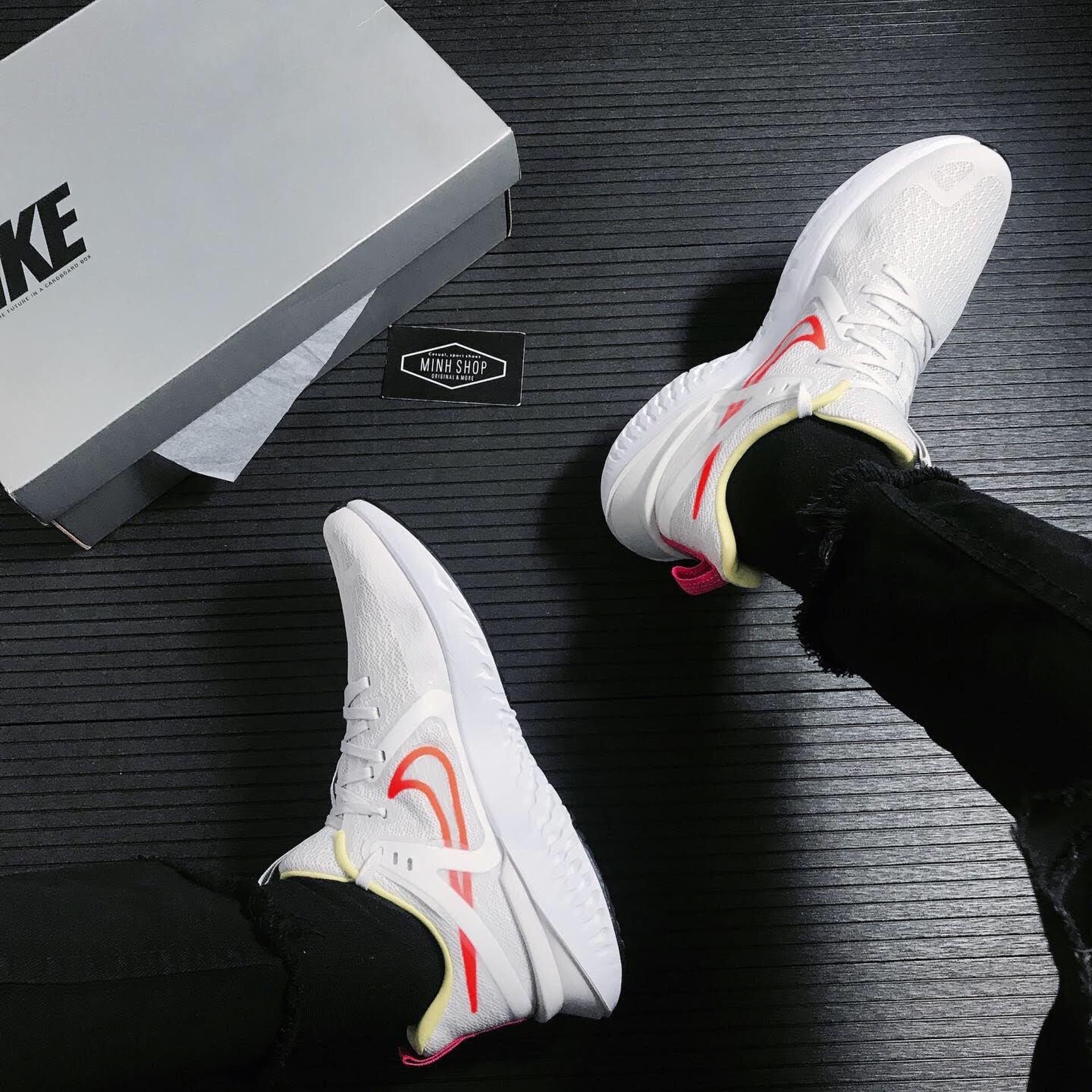 giày thể thao chính hãng, giày nike chính hãng, giày adidas chính hãng, giày newbalance chính hãng, giày converse chính hãng, giày puma chính hãng, giày vans chính hãng, giày asics chính hãng, giày everlast chính hãng, nước hoa chính hãng, ba lô, dép, dép quai ngang
