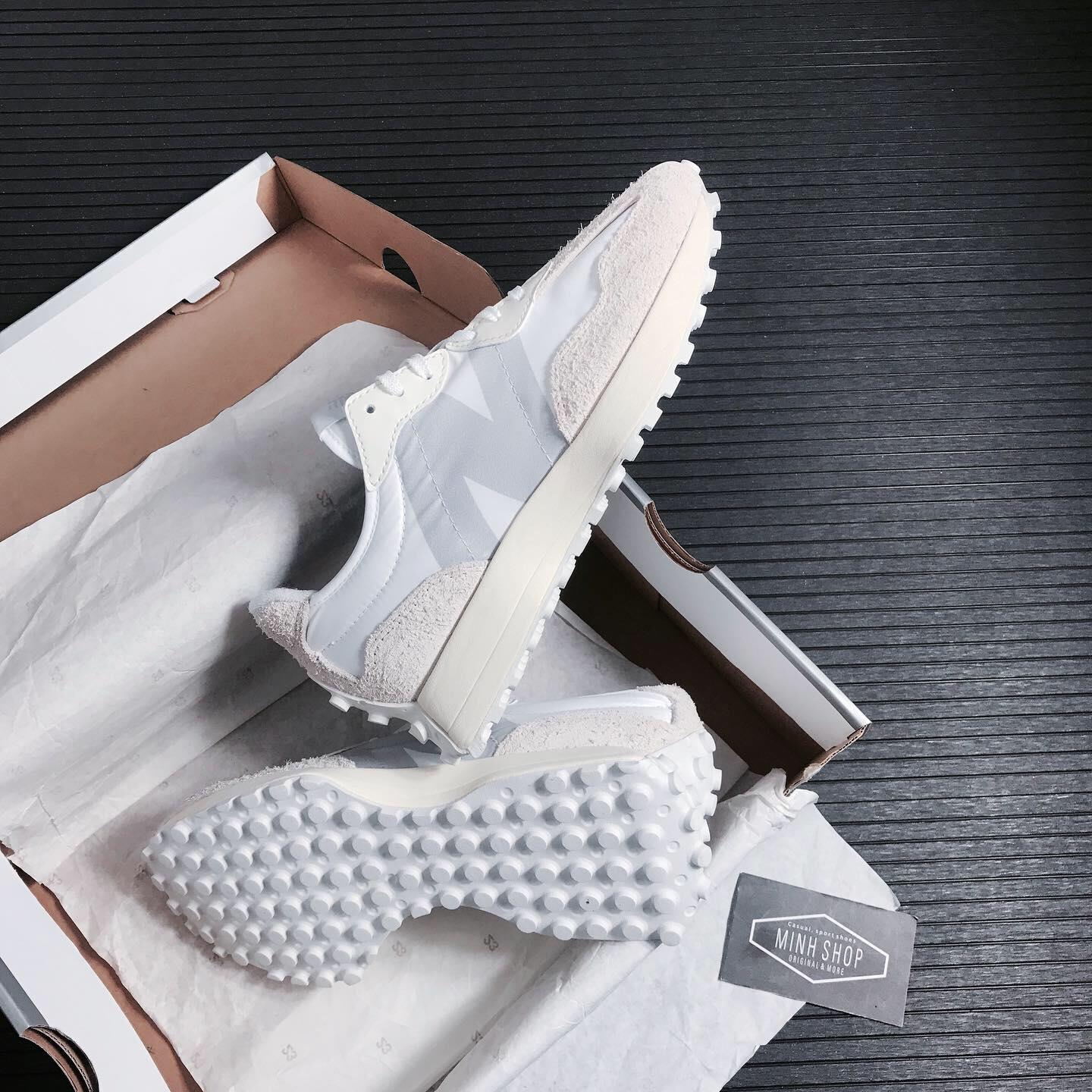 giày thể thao chính hãng, giày nike chính hãng, giày adidas chính hãng, giày newbalance chính hãng, giày converse chính hãng, giày puma chính hãng, giày vans chính hãng, giày asics chính hãng, giày everlast chính hãng, nước hoa chính hãng, ba lô, dép, dép quai ngang