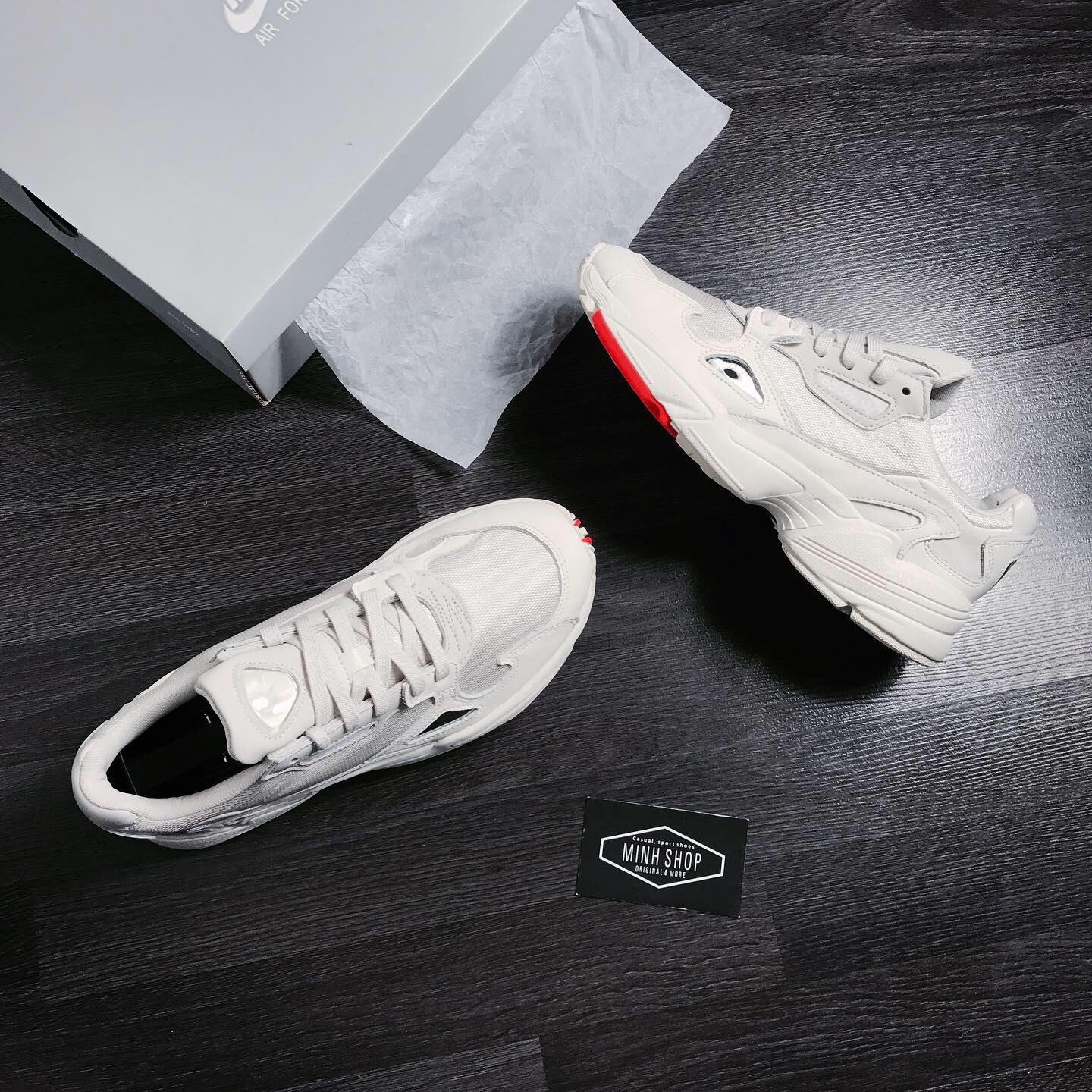 giày thể thao chính hãng, giày nike chính hãng, giày adidas chính hãng, giày newbalance chính hãng, giày converse chính hãng, giày puma chính hãng, giày vans chính hãng, giày asics chính hãng, giày everlast chính hãng, nước hoa chính hãng, ba lô, dép, dép quai ngang