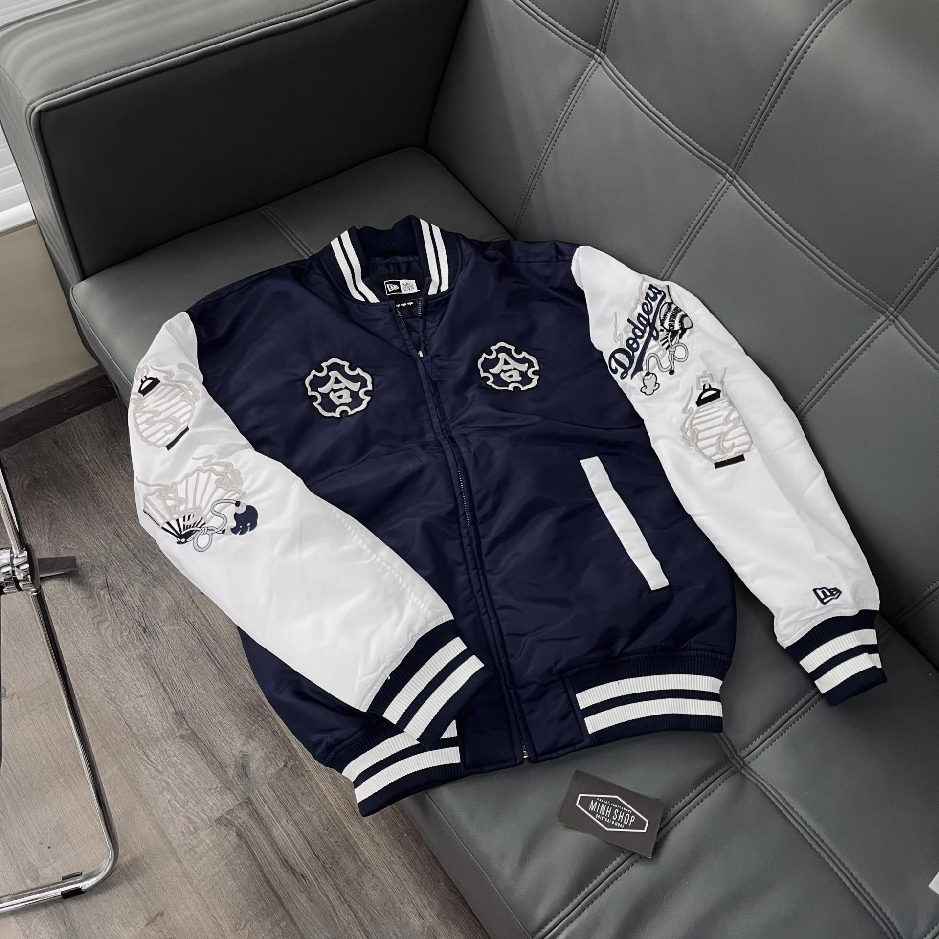 giày thể thao chính hãng, giày nike chính hãng, giày adidas chính hãng, giày newbalance chính hãng, giày converse chính hãng, giày puma chính hãng, giày vans chính hãng, giày asics chính hãng, giày everlast chính hãng, nước hoa chính hãng, ba lô, dép, dép quai ngang