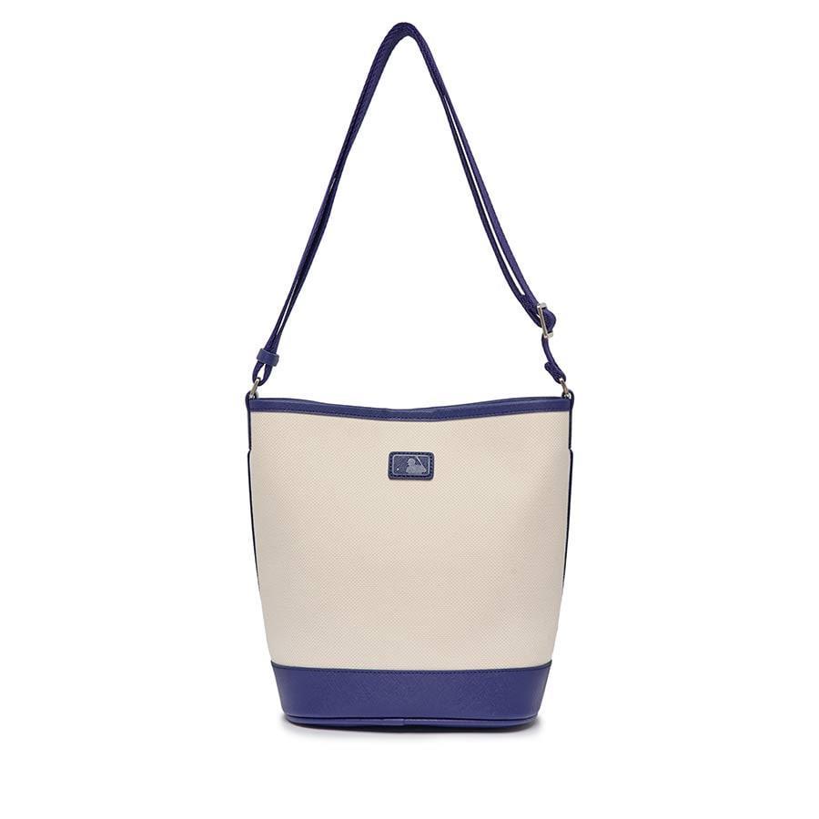 City Culture, hệ thống cửa hàng phân phối chuyên phân phối đồ thể thao, đồng hồ, nước hoa chính hãng, chính ngạch, xách tay từ US, UK, Korea, Japan.