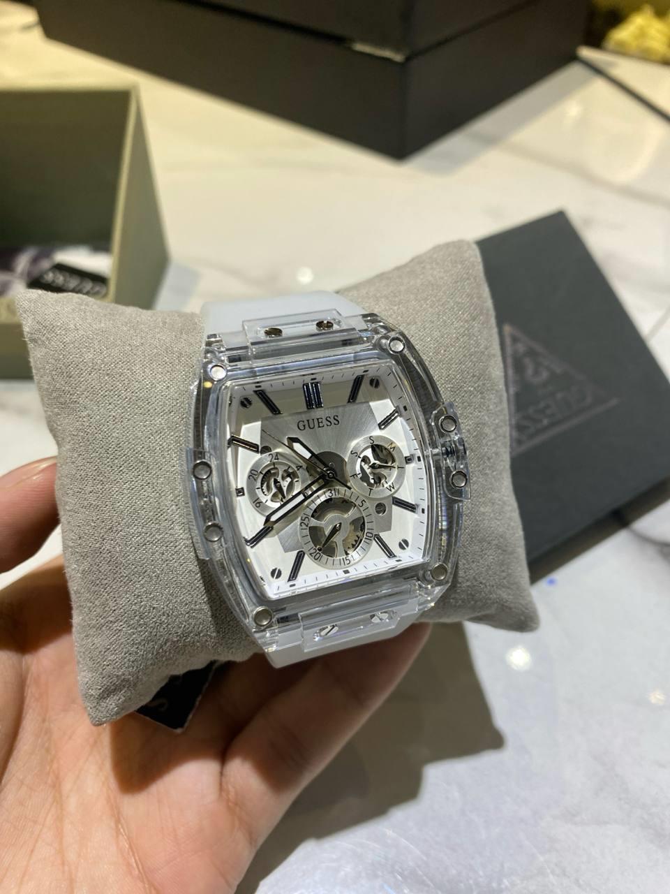 Giày thể thao, Balo thể thao, Nón thể thao, Thương hiệu giày nổi tiếng, Giày Adidas, Giày Nike, Balo Nike, Balo Adidas, Nón Nike, Nón Adidas