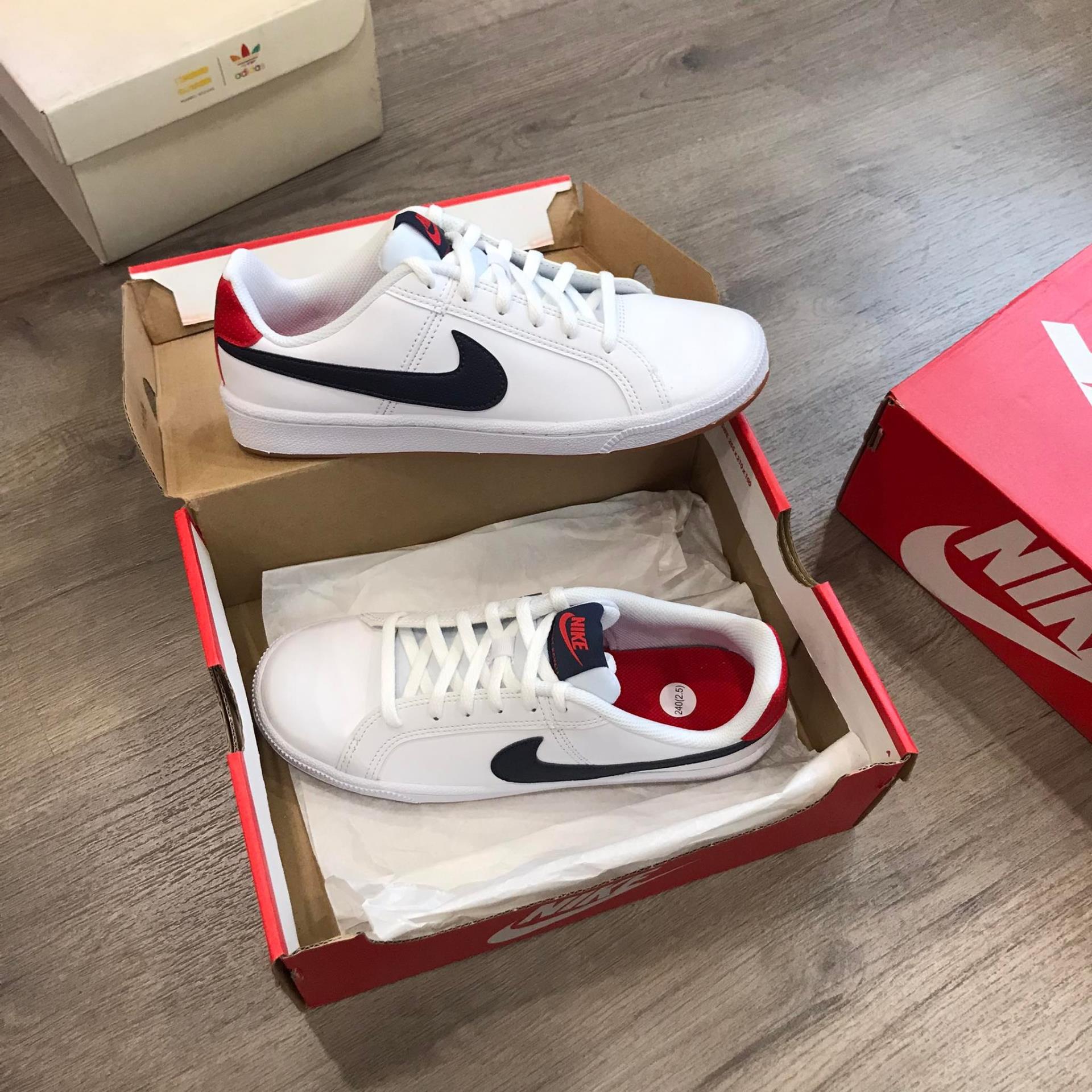 giày thể thao chính hãng, giày nike chính hãng, giày adidas chính hãng, giày newbalance chính hãng, giày converse chính hãng, giày puma chính hãng, giày vans chính hãng, giày asics chính hãng, giày everlast chính hãng, nước hoa chính hãng, ba lô, dép, dép quai ngang
