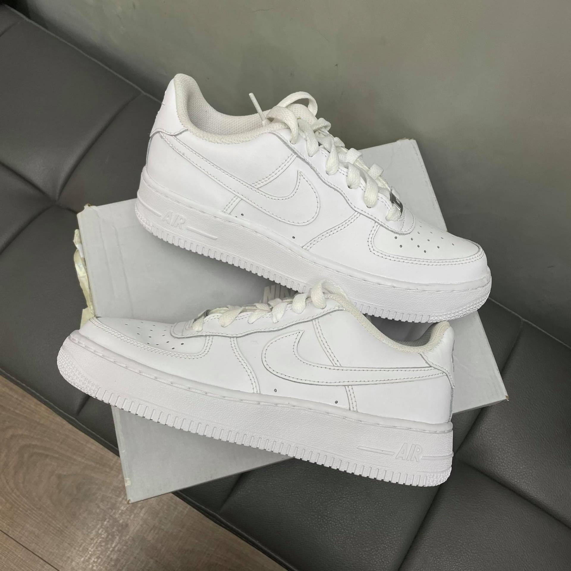 giày thể thao chính hãng, giày nike chính hãng, giày adidas chính hãng, giày newbalance chính hãng, giày converse chính hãng, giày puma chính hãng, giày vans chính hãng, giày asics chính hãng, giày everlast chính hãng, nước hoa chính hãng, ba lô, dép, dép quai ngang