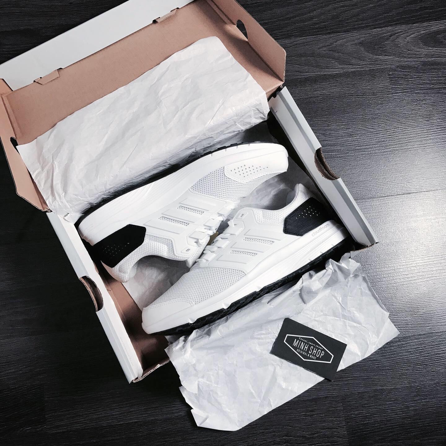 giày thể thao chính hãng, giày nike chính hãng, giày adidas chính hãng, giày newbalance chính hãng, giày converse chính hãng, giày puma chính hãng, giày vans chính hãng, giày asics chính hãng, giày everlast chính hãng, nước hoa chính hãng, ba lô, dép, dép quai ngang