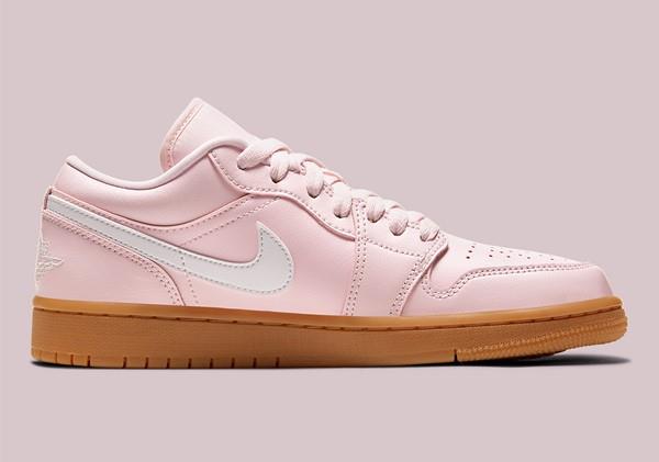 Giày thể thao, Balo thể thao, Nón thể thao, Thương hiệu giày nổi tiếng, Giày Adidas, Giày Nike, Balo Nike, Balo Adidas, Nón Nike, Nón Adidas
