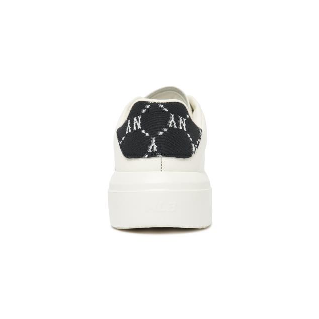 Giày thể thao, Balo thể thao, Nón thể thao, Thương hiệu giày nổi tiếng, Giày Adidas, Giày Nike, Balo Nike, Balo Adidas, Nón Nike, Nón Adidas