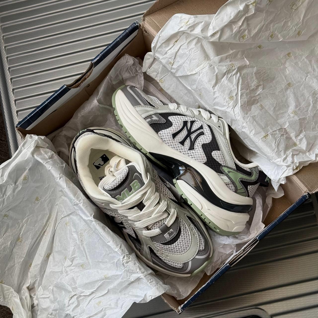 City Culture, hệ thống cửa hàng phân phối chuyên phân phối đồ thể thao, đồng hồ, nước hoa chính hãng, chính ngạch, xách tay từ US, UK, Korea, Japan.