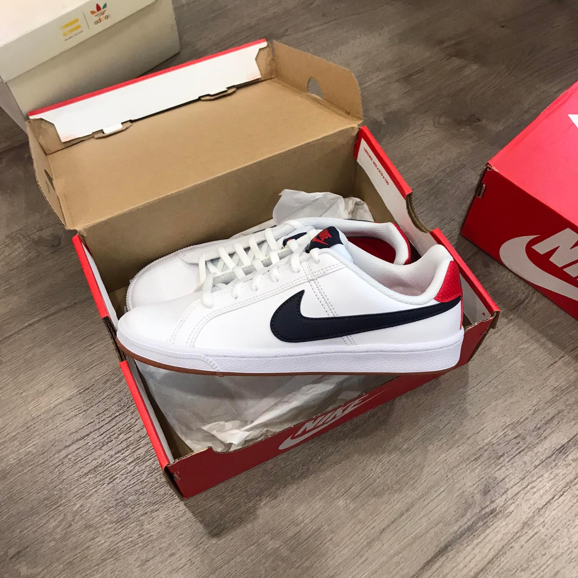 giày thể thao chính hãng, giày nike chính hãng, giày adidas chính hãng, giày newbalance chính hãng, giày converse chính hãng, giày puma chính hãng, giày vans chính hãng, giày asics chính hãng, giày everlast chính hãng, nước hoa chính hãng, ba lô, dép, dép quai ngang