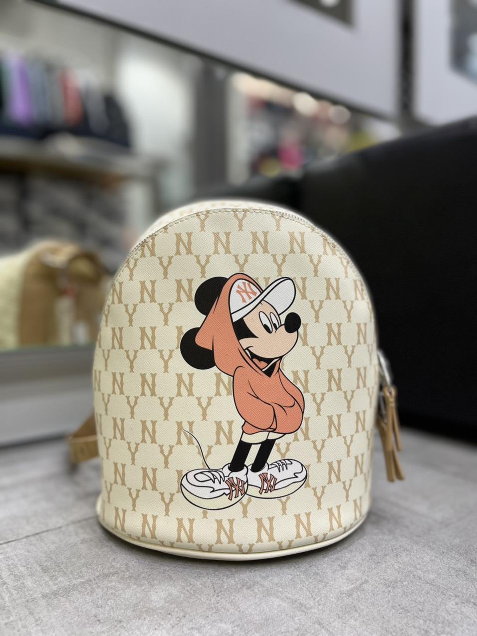 Giày thể thao, Balo thể thao, Nón thể thao, Thương hiệu giày nổi tiếng, Giày Adidas, Giày Nike, Balo Nike, Balo Adidas, Nón Nike, Nón Adidas