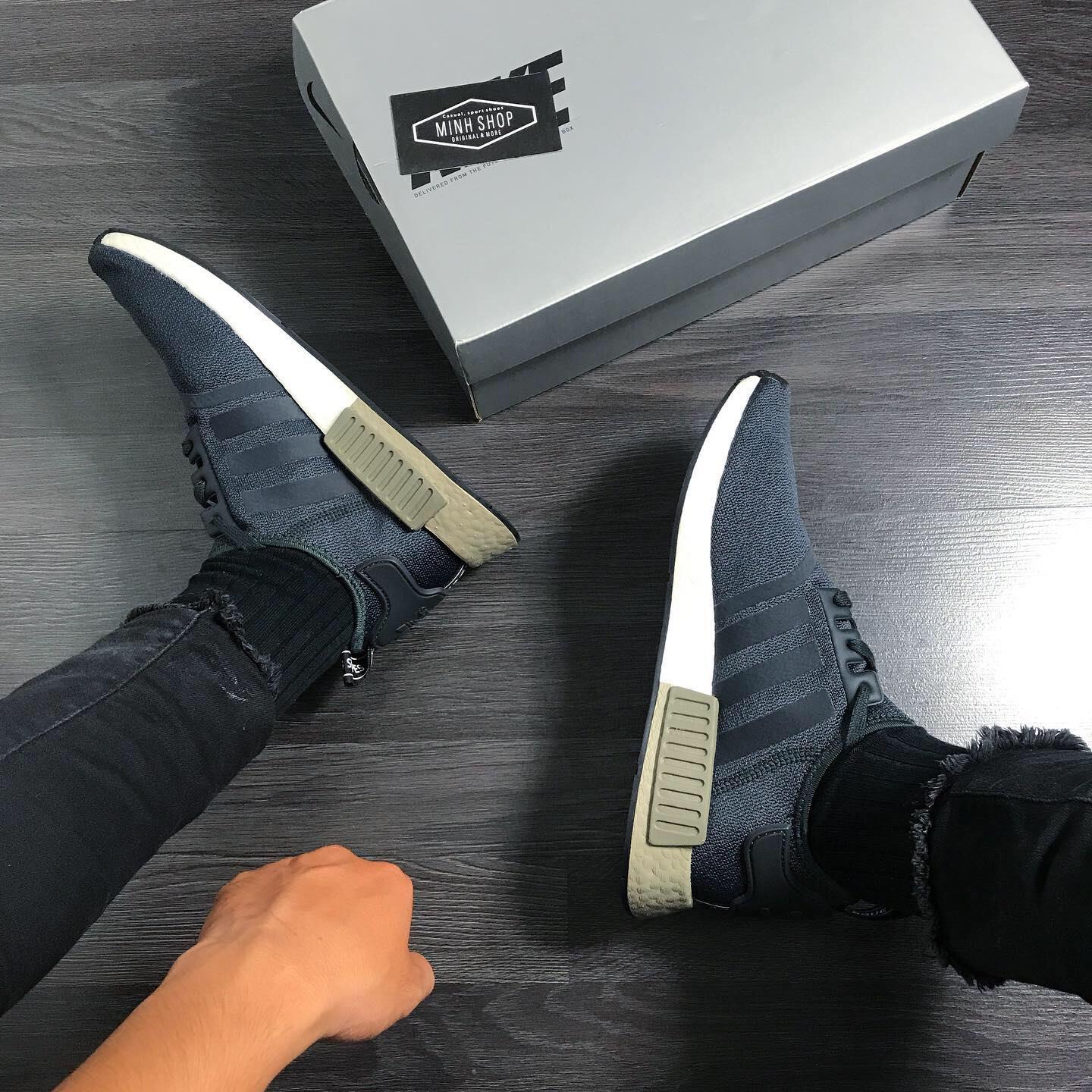 giày thể thao chính hãng, giày nike chính hãng, giày adidas chính hãng, giày newbalance chính hãng, giày converse chính hãng, giày puma chính hãng, giày vans chính hãng, giày asics chính hãng, giày everlast chính hãng, nước hoa chính hãng, ba lô, dép, dép quai ngang