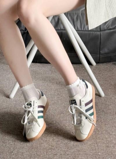 Giày Adidas STADT Cream Gum [JR8312] - Image 1