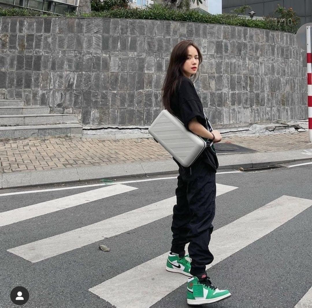 giày thể thao chính hãng, giày nike chính hãng, giày adidas chính hãng, giày newbalance chính hãng, giày converse chính hãng, giày puma chính hãng, giày vans chính hãng, giày asics chính hãng, giày everlast chính hãng, nước hoa chính hãng, ba lô, dép, dép quai ngang