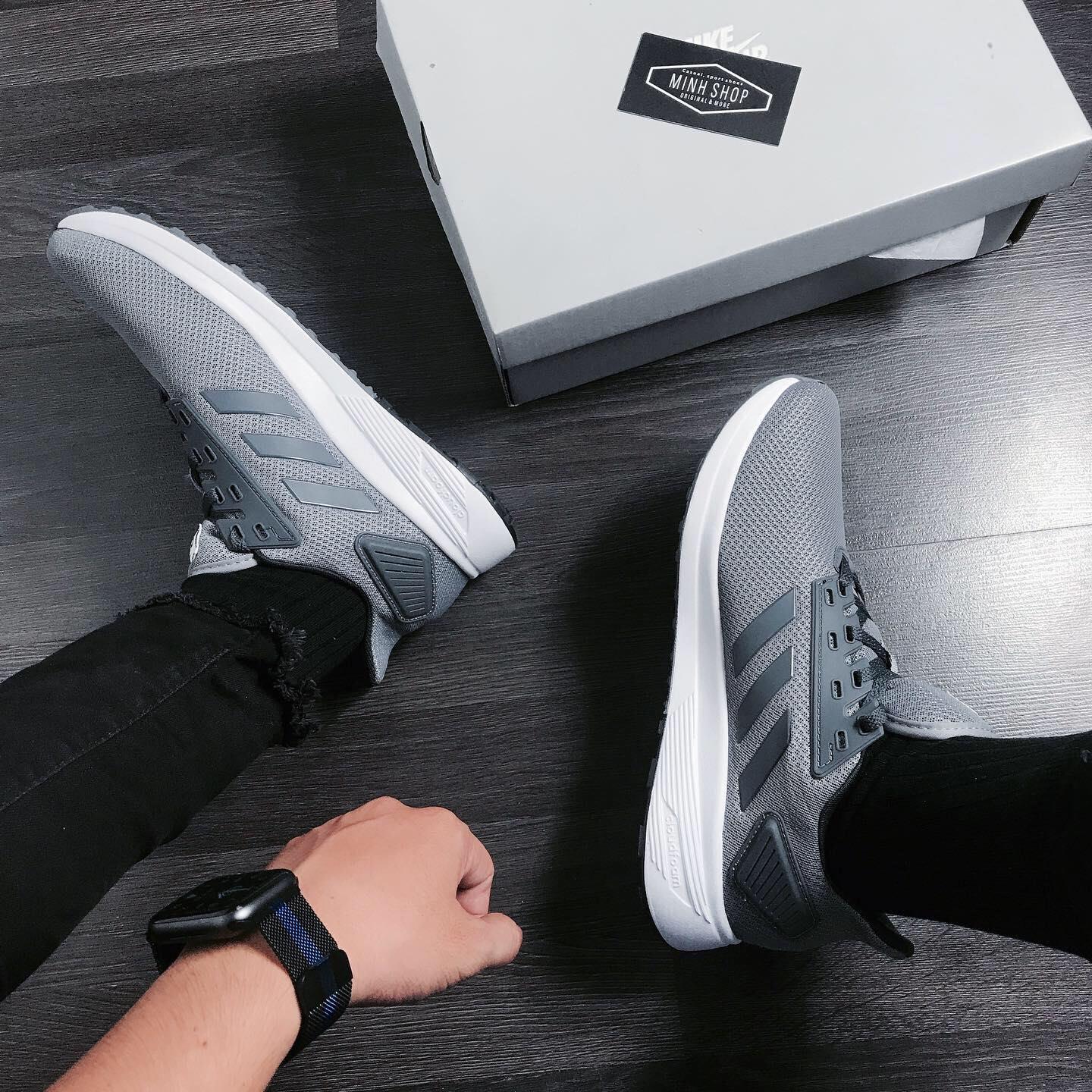 giày thể thao chính hãng, giày nike chính hãng, giày adidas chính hãng, giày newbalance chính hãng, giày converse chính hãng, giày puma chính hãng, giày vans chính hãng, giày asics chính hãng, giày everlast chính hãng, nước hoa chính hãng, ba lô, dép, dép quai ngang