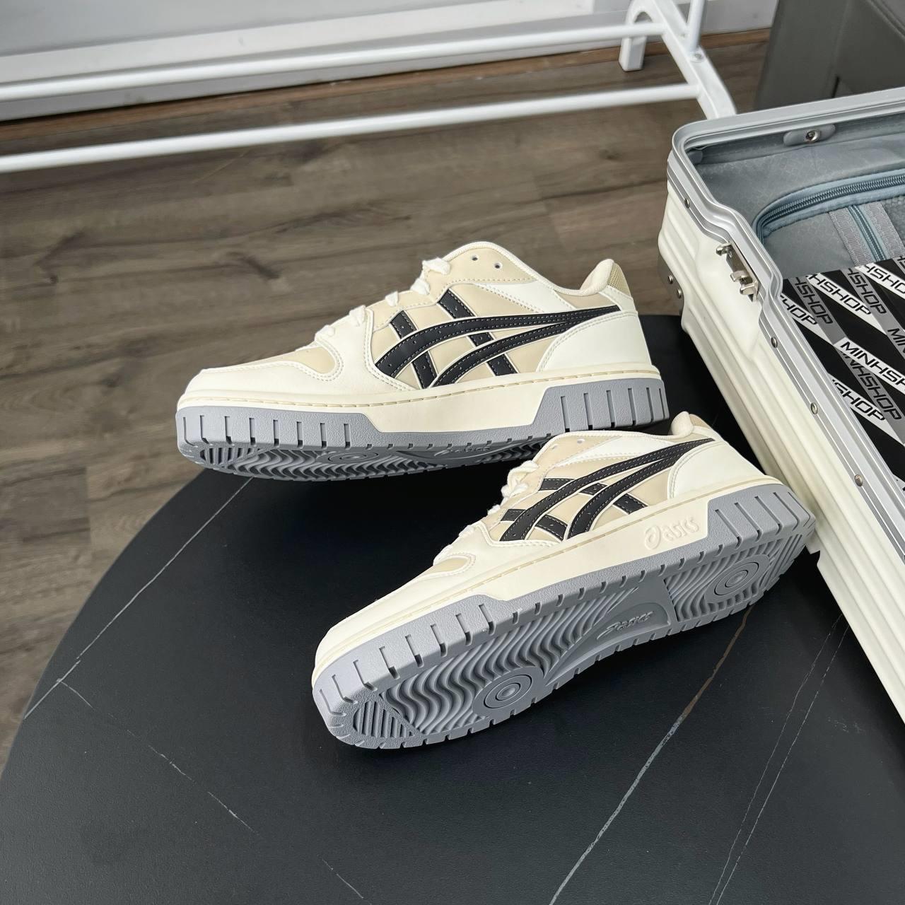 giày thể thao chính hãng, giày nike chính hãng, giày adidas chính hãng, giày newbalance chính hãng, giày converse chính hãng, giày puma chính hãng, giày vans chính hãng, giày asics chính hãng, giày everlast chính hãng, nước hoa chính hãng, ba lô, dép, dép quai ngang