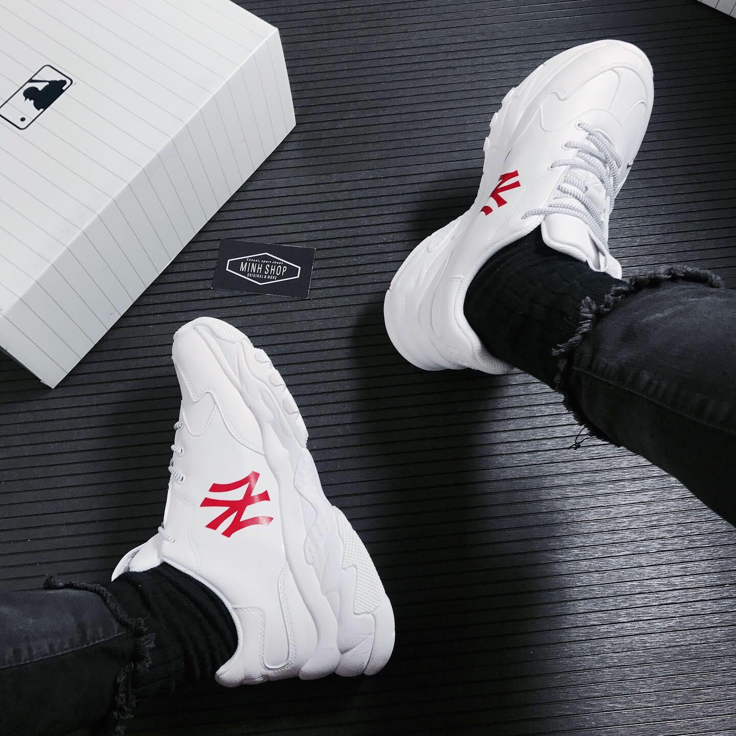 giày thể thao chính hãng, giày nike chính hãng, giày adidas chính hãng, giày newbalance chính hãng, giày converse chính hãng, giày puma chính hãng, giày vans chính hãng, giày asics chính hãng, giày everlast chính hãng, nước hoa chính hãng, ba lô, dép, dép quai ngang