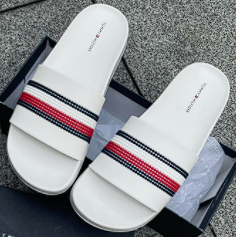 Giày thể thao, Balo thể thao, Nón thể thao, Thương hiệu giày nổi tiếng, Giày Adidas, Giày Nike, Balo Nike, Balo Adidas, Nón Nike, Nón Adidas