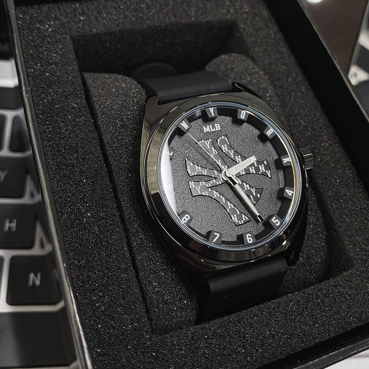 City Culture, hệ thống cửa hàng phân phối chuyên phân phối đồ thể thao, đồng hồ, nước hoa chính hãng, chính ngạch, xách tay từ US, UK, Korea, Japan.