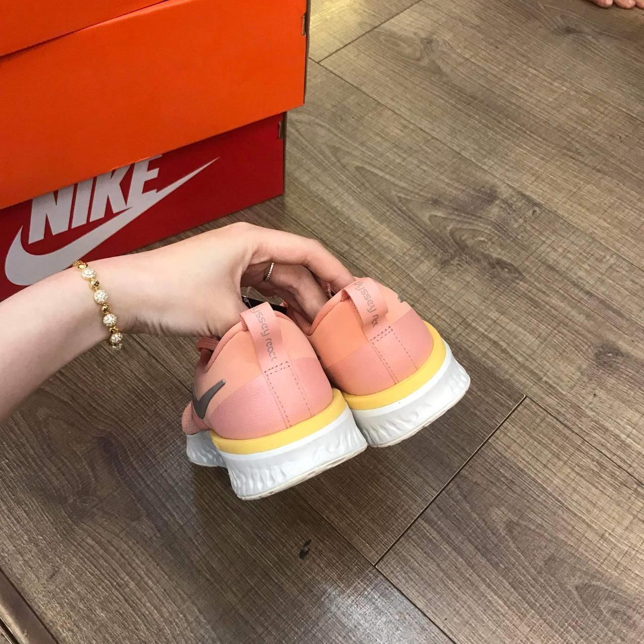 giày thể thao chính hãng, giày nike chính hãng, giày adidas chính hãng, giày newbalance chính hãng, giày converse chính hãng, giày puma chính hãng, giày vans chính hãng, giày asics chính hãng, giày everlast chính hãng, nước hoa chính hãng, ba lô, dép, dép quai ngang
