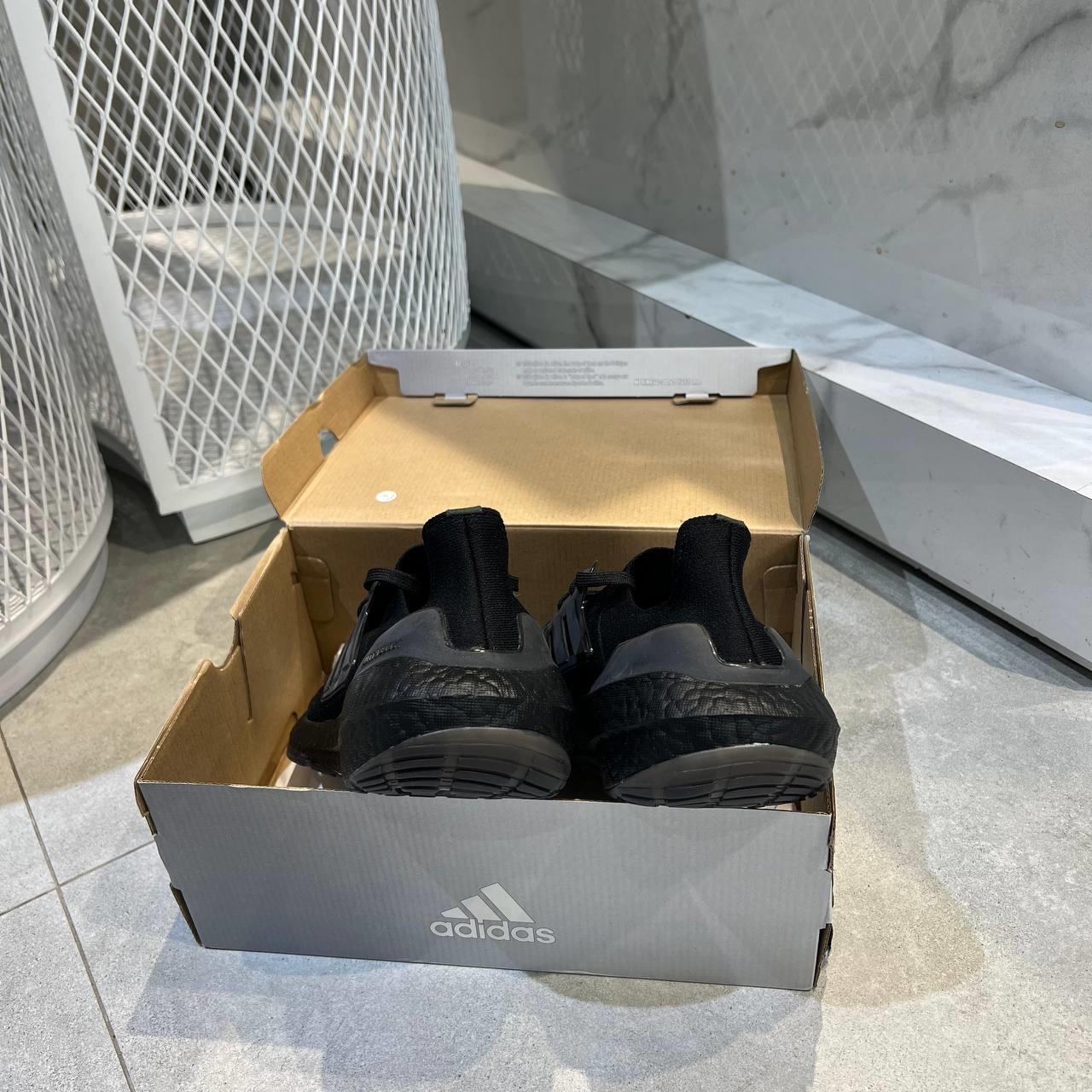 Giày thể thao, Balo thể thao, Nón thể thao, Thương hiệu giày nổi tiếng, Giày Adidas, Giày Nike, Balo Nike, Balo Adidas, Nón Nike, Nón Adidas
