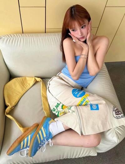 giày thể thao chính hãng, giày nike chính hãng, giày adidas chính hãng, giày newbalance chính hãng, giày converse chính hãng, giày puma chính hãng, giày vans chính hãng, giày asics chính hãng, giày everlast chính hãng, nước hoa chính hãng, ba lô, dép, dép quai ngang