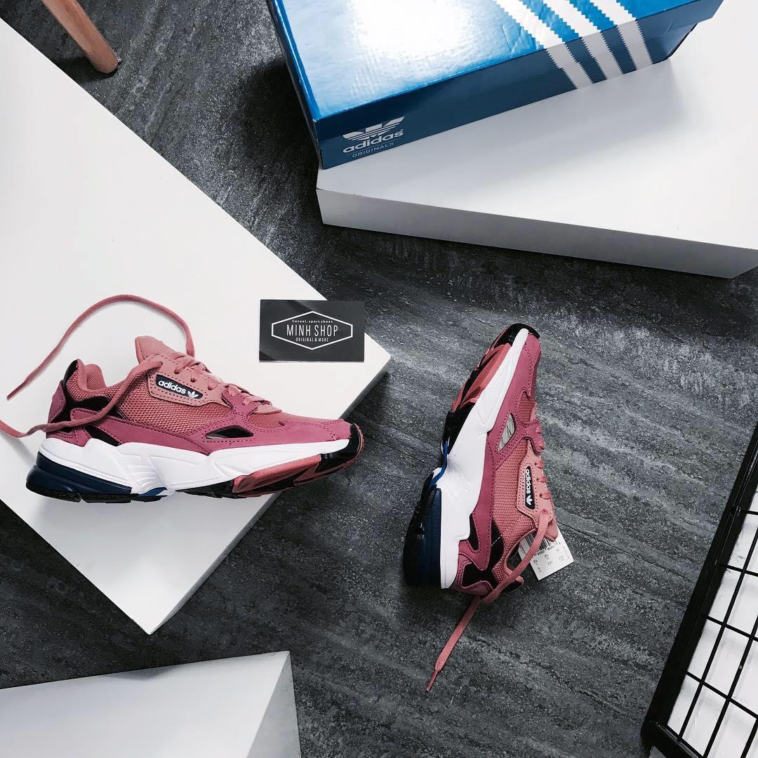 giày thể thao chính hãng, giày nike chính hãng, giày adidas chính hãng, giày newbalance chính hãng, giày converse chính hãng, giày puma chính hãng, giày vans chính hãng, giày asics chính hãng, giày everlast chính hãng, nước hoa chính hãng, ba lô, dép, dép quai ngang