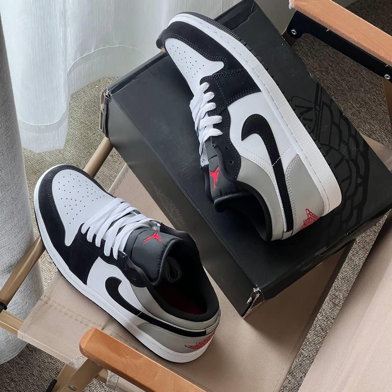 giày thể thao chính hãng, giày nike chính hãng, giày adidas chính hãng, giày newbalance chính hãng, giày converse chính hãng, giày puma chính hãng, giày vans chính hãng, giày asics chính hãng, giày everlast chính hãng, nước hoa chính hãng, ba lô, dép, dép quai ngang