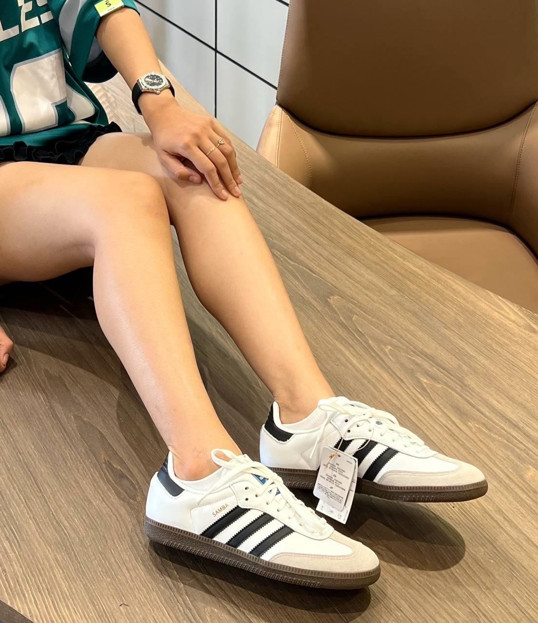 giày thể thao chính hãng, giày nike chính hãng, giày adidas chính hãng, giày newbalance chính hãng, giày converse chính hãng, giày puma chính hãng, giày vans chính hãng, giày asics chính hãng, giày everlast chính hãng, nước hoa chính hãng, ba lô, dép, dép quai ngang