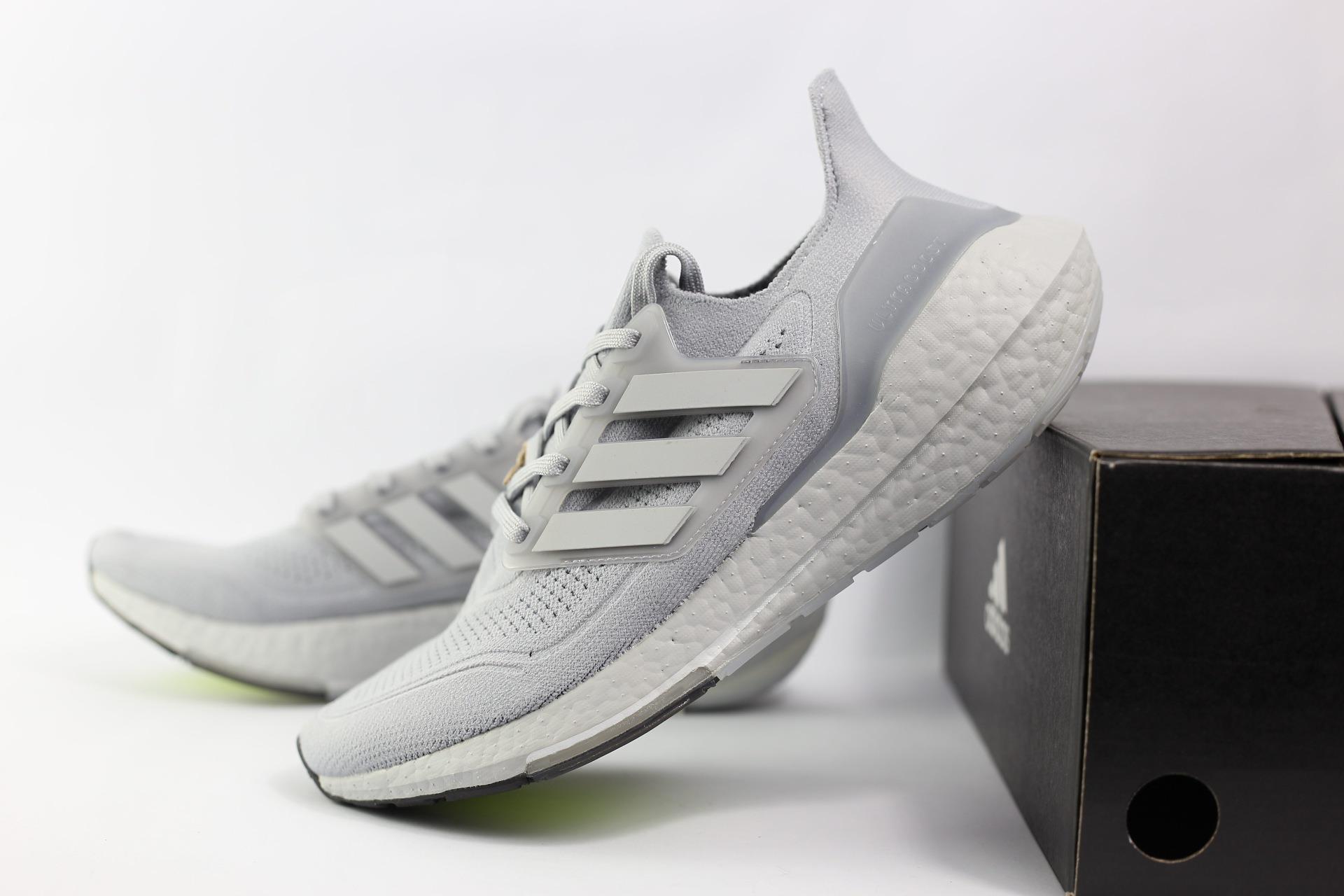 City Culture, hệ thống cửa hàng phân phối chuyên phân phối đồ thể thao, đồng hồ, nước hoa chính hãng, chính ngạch, xách tay từ US, UK, Korea, Japan.