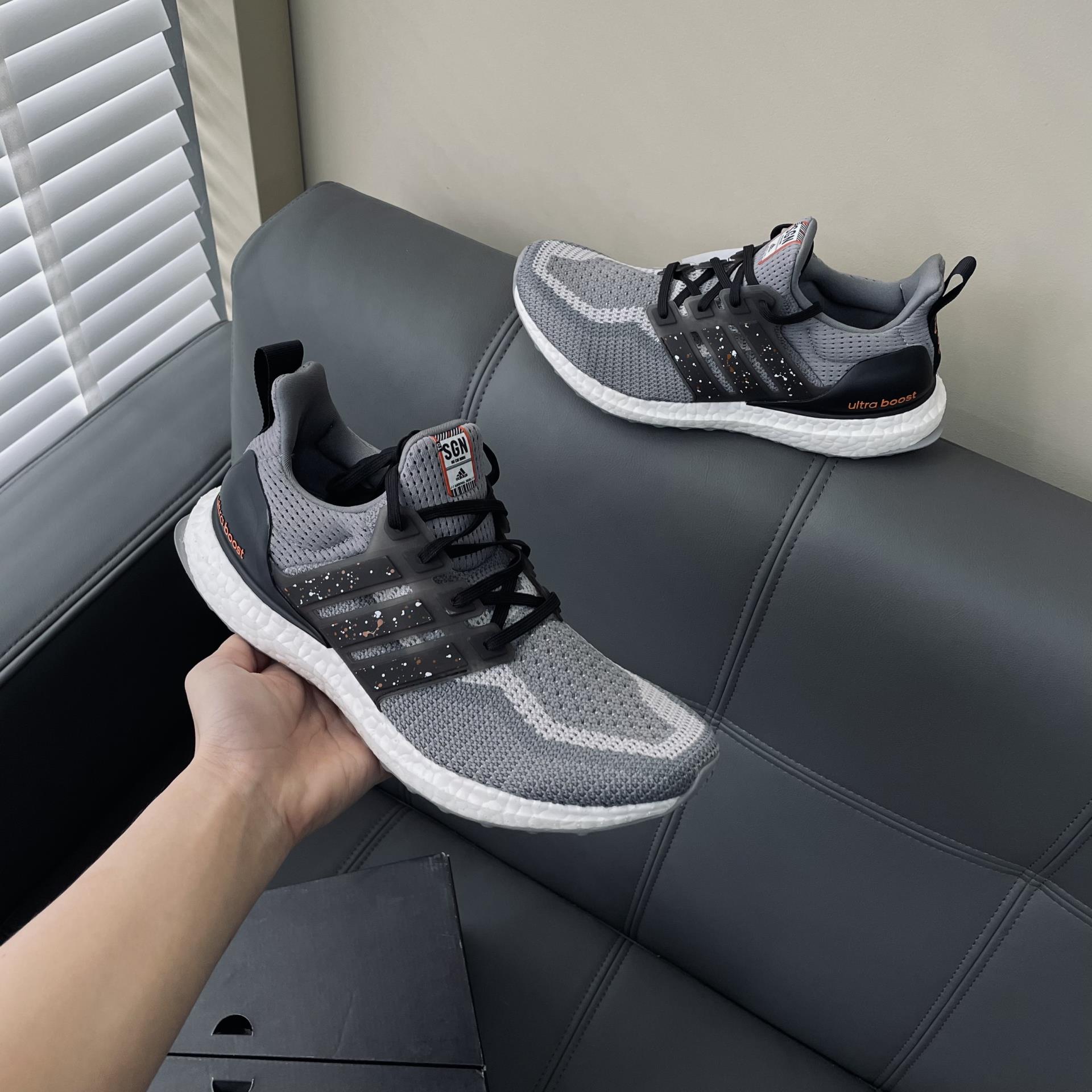 giày thể thao chính hãng, giày nike chính hãng, giày adidas chính hãng, giày newbalance chính hãng, giày converse chính hãng, giày puma chính hãng, giày vans chính hãng, giày asics chính hãng, giày everlast chính hãng, nước hoa chính hãng, ba lô, dép, dép quai ngang