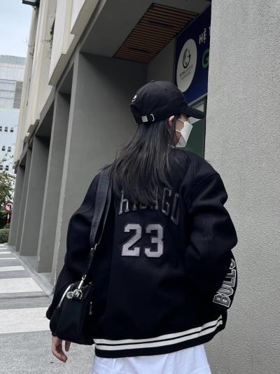 18042 - Áo Khoác Varsity Martini x Bulls New Black