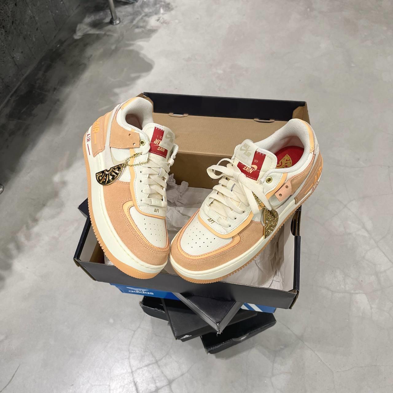 giày thể thao chính hãng, giày nike chính hãng, giày adidas chính hãng, giày newbalance chính hãng, giày converse chính hãng, giày puma chính hãng, giày vans chính hãng, giày asics chính hãng, giày everlast chính hãng, nước hoa chính hãng, ba lô, dép, dép quai ngang