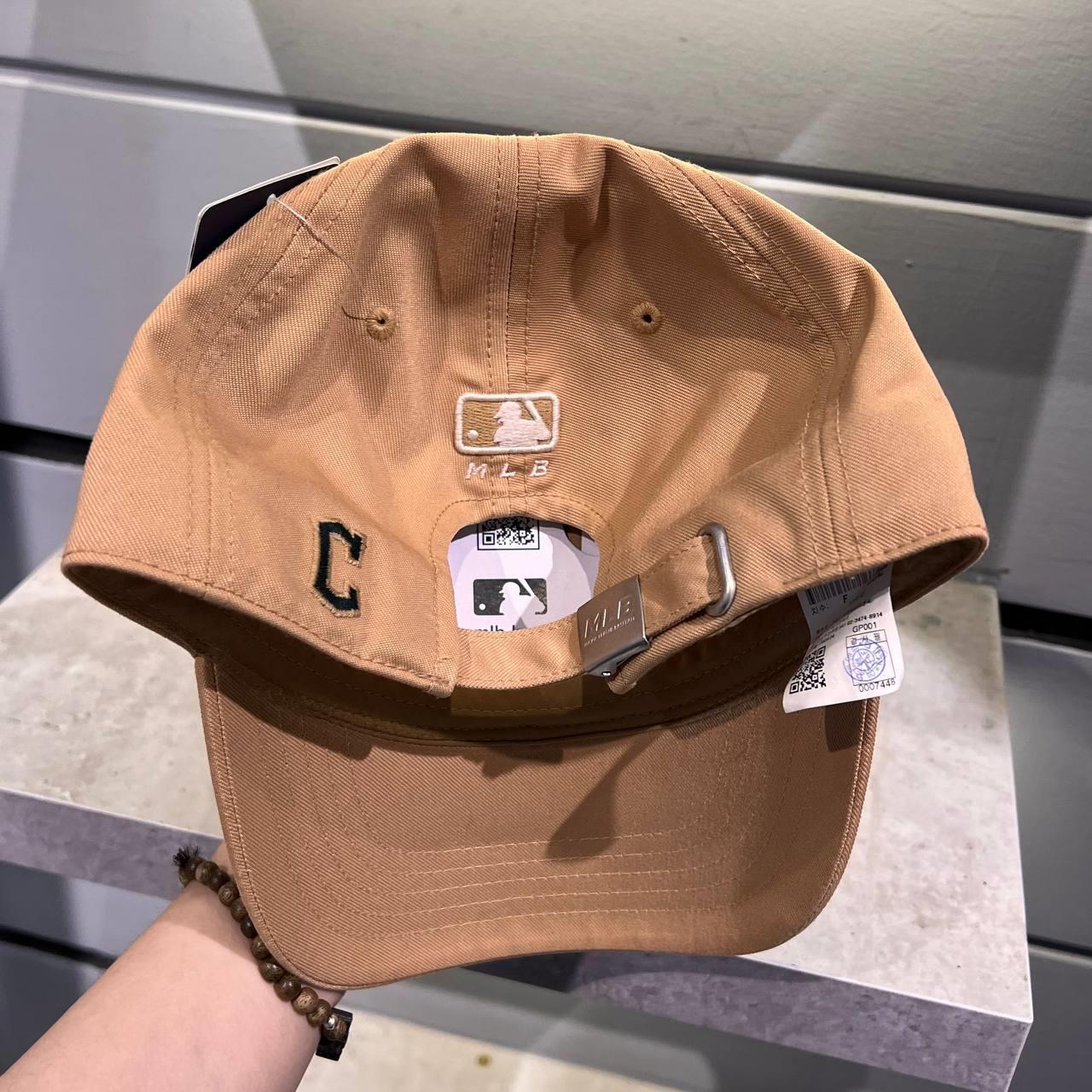 Giày thể thao, Balo thể thao, Nón thể thao, Thương hiệu giày nổi tiếng, Giày Adidas, Giày Nike, Balo Nike, Balo Adidas, Nón Nike, Nón Adidas