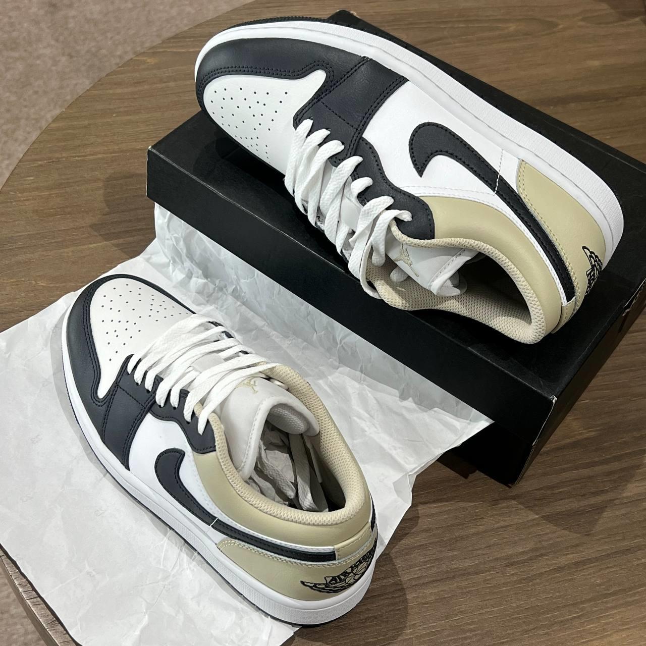 giày thể thao chính hãng, giày nike chính hãng, giày adidas chính hãng, giày newbalance chính hãng, giày converse chính hãng, giày puma chính hãng, giày vans chính hãng, giày asics chính hãng, giày everlast chính hãng, nước hoa chính hãng, ba lô, dép, dép quai ngang