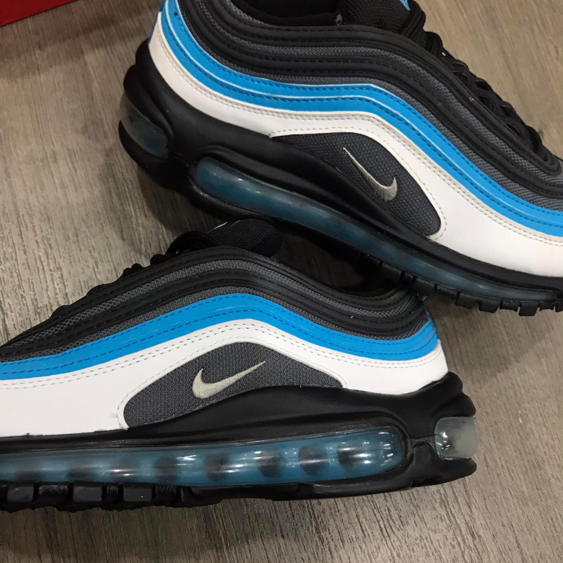 giày thể thao chính hãng, giày nike chính hãng, giày adidas chính hãng, giày newbalance chính hãng, giày converse chính hãng, giày puma chính hãng, giày vans chính hãng, giày asics chính hãng, giày everlast chính hãng, nước hoa chính hãng, ba lô, dép, dép quai ngang
