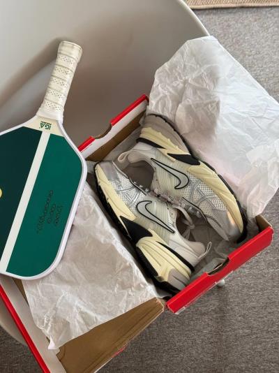 giày thể thao chính hãng, giày nike chính hãng, giày adidas chính hãng, giày newbalance chính hãng, giày converse chính hãng, giày puma chính hãng, giày vans chính hãng, giày asics chính hãng, giày everlast chính hãng, nước hoa chính hãng, ba lô, dép, dép quai ngang