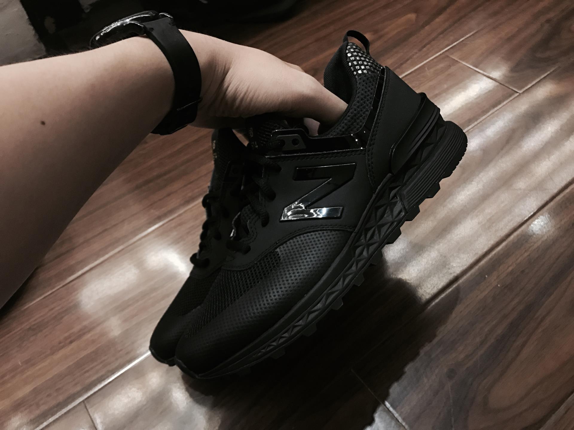 giày thể thao chính hãng, giày nike chính hãng, giày adidas chính hãng, giày newbalance chính hãng, giày converse chính hãng, giày puma chính hãng, giày vans chính hãng, giày asics chính hãng, giày everlast chính hãng, nước hoa chính hãng, ba lô, dép, dép quai ngang