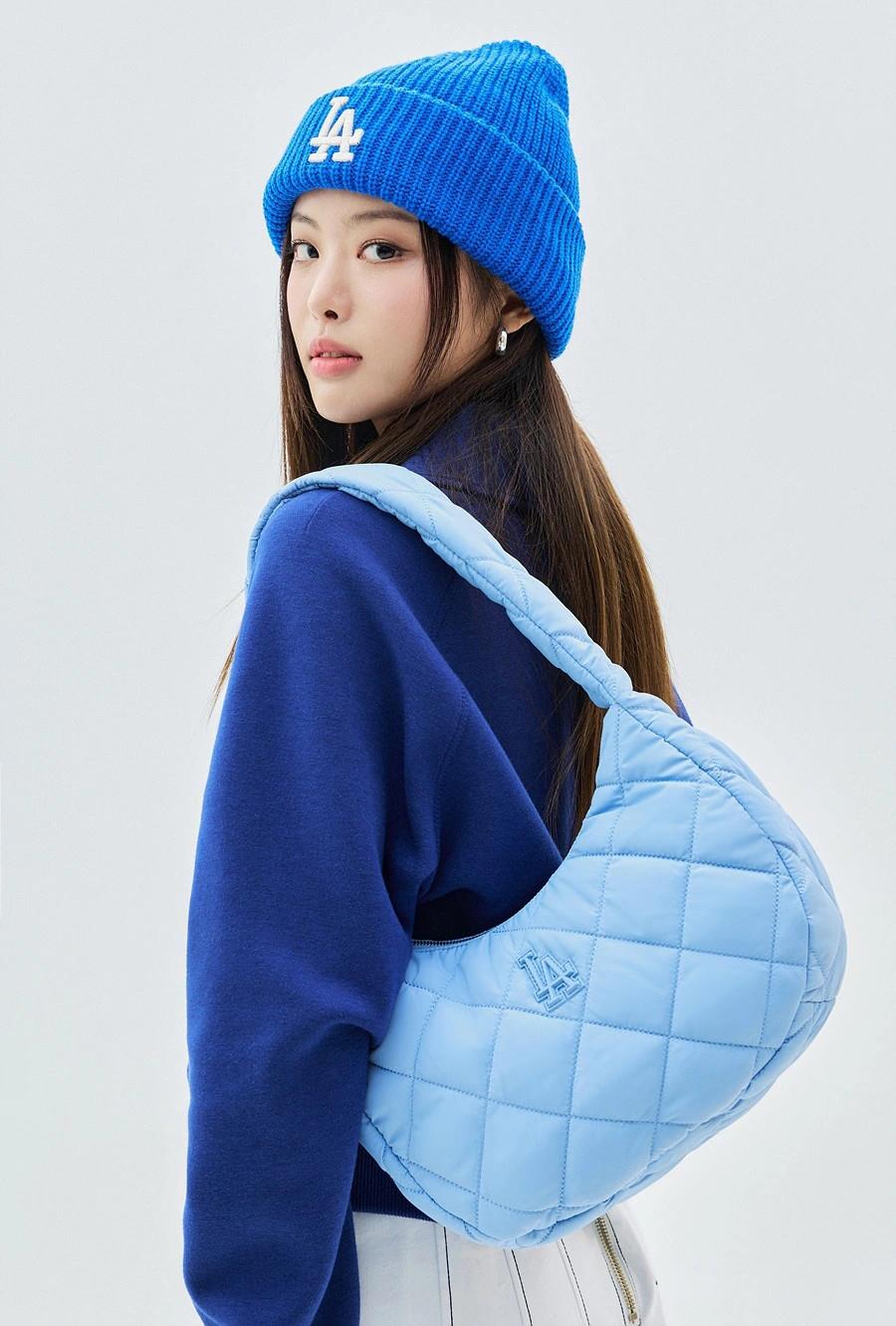 Giày thể thao, Balo thể thao, Nón thể thao, Thương hiệu giày nổi tiếng, Giày Adidas, Giày Nike, Balo Nike, Balo Adidas, Nón Nike, Nón Adidas