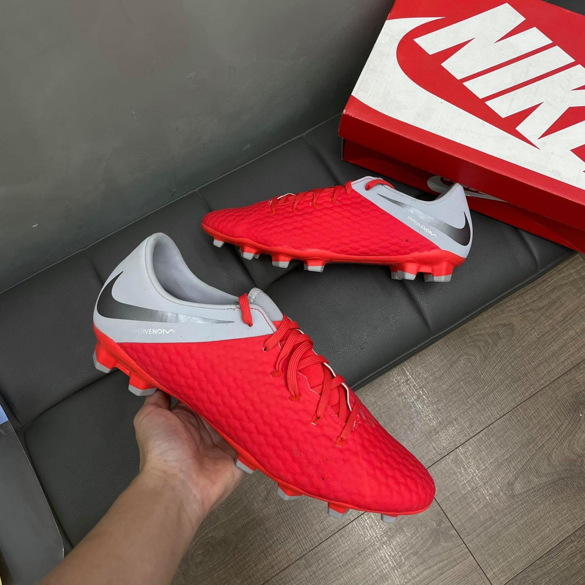 giày thể thao chính hãng, giày nike chính hãng, giày adidas chính hãng, giày newbalance chính hãng, giày converse chính hãng, giày puma chính hãng, giày vans chính hãng, giày asics chính hãng, giày everlast chính hãng, nước hoa chính hãng, ba lô, dép, dép quai ngang