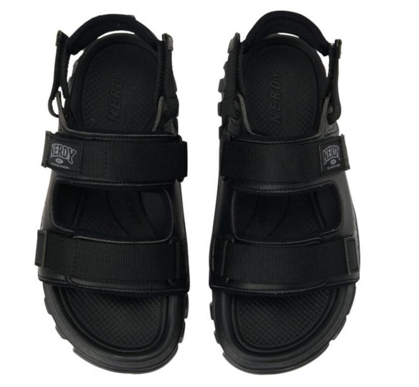 Giày thể thao, Balo thể thao, Nón thể thao, Thương hiệu giày nổi tiếng, Giày Adidas, Giày Nike, Balo Nike, Balo Adidas, Nón Nike, Nón Adidas
