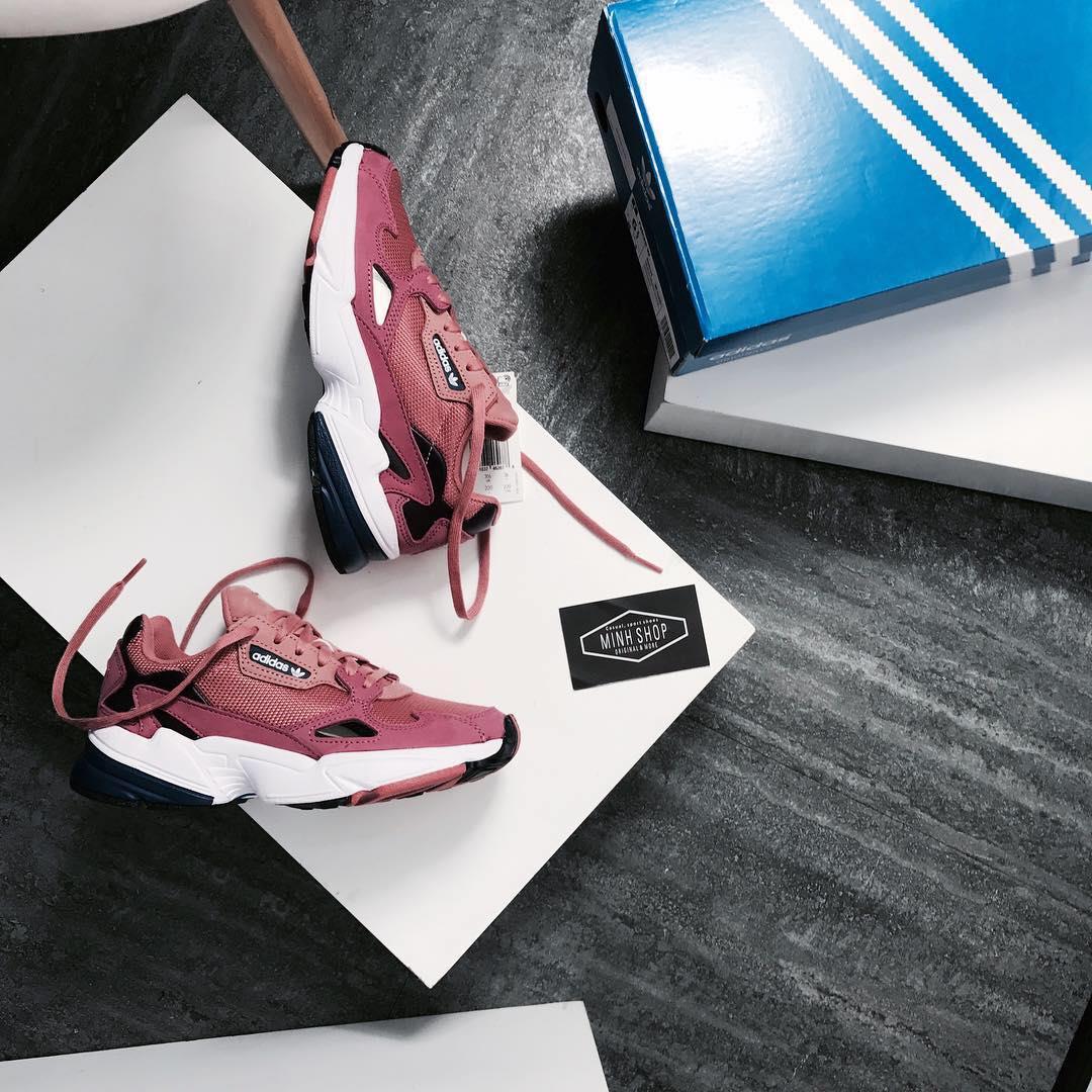 giày thể thao chính hãng, giày nike chính hãng, giày adidas chính hãng, giày newbalance chính hãng, giày converse chính hãng, giày puma chính hãng, giày vans chính hãng, giày asics chính hãng, giày everlast chính hãng, nước hoa chính hãng, ba lô, dép, dép quai ngang