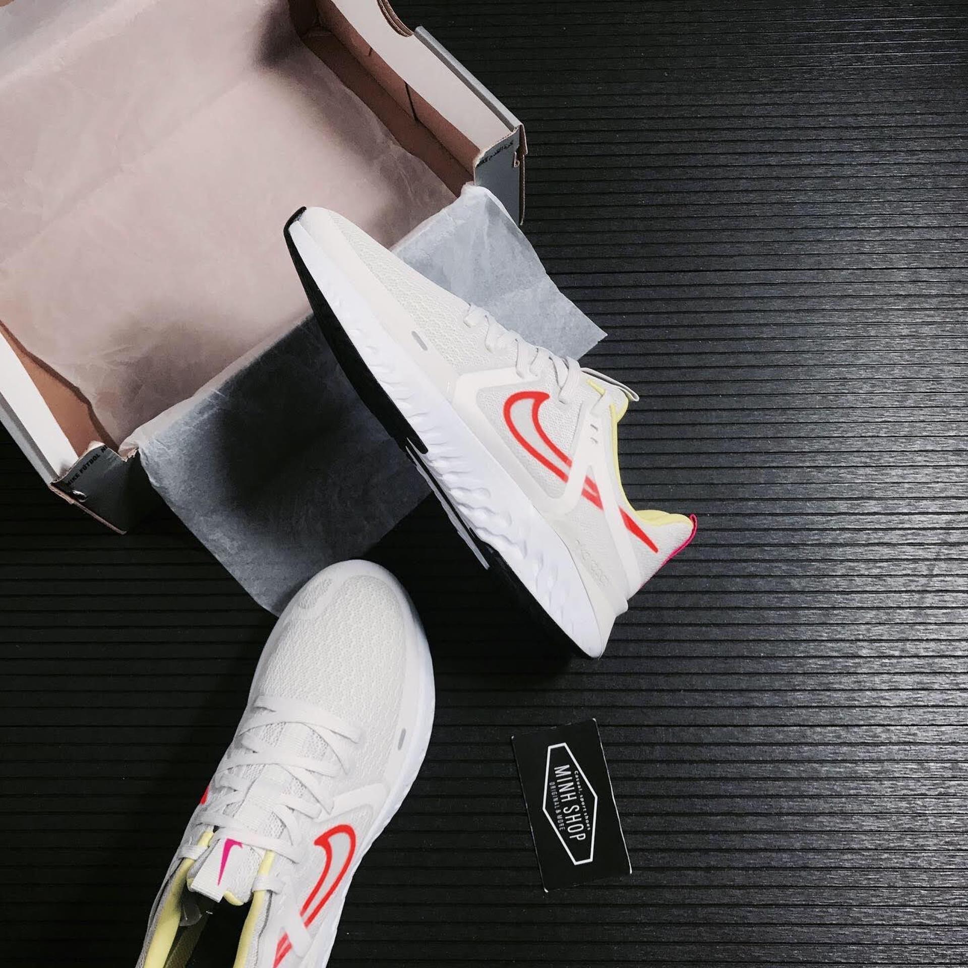 giày thể thao chính hãng, giày nike chính hãng, giày adidas chính hãng, giày newbalance chính hãng, giày converse chính hãng, giày puma chính hãng, giày vans chính hãng, giày asics chính hãng, giày everlast chính hãng, nước hoa chính hãng, ba lô, dép, dép quai ngang