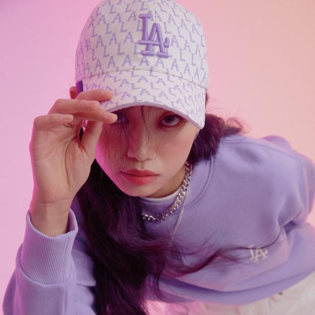 Giày thể thao, Balo thể thao, Nón thể thao, Thương hiệu giày nổi tiếng, Giày Adidas, Giày Nike, Balo Nike, Balo Adidas, Nón Nike, Nón Adidas